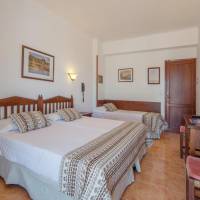 Triple Room with Balcony