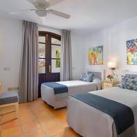 Two-Bedroom Apartment Suite with Pool Access