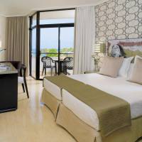 Double or Twin Room with Sea View