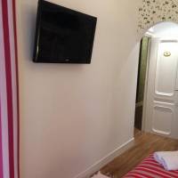 Double or Twin Room with Private Bathroom