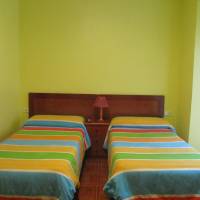 Deluxe Double Room with Extra Bed and Private Bathroom