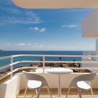 Double Room with Sea View (2 adults)