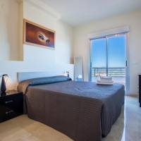Three Bedroom Deluxe Sea View Apartment