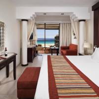 The Level Room with Sea View