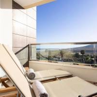 Junior Suite (2 Adults + 2 Children)