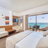 Superior Twin Room with Balcony and Sea View