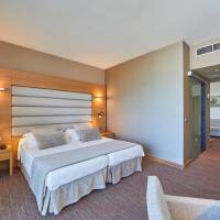 Junior Suite with Balcony and Sea View