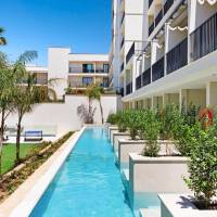 Double or Twin Room with Swimming Pool Access