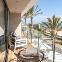 One-Bedroom Apartment with Sea View