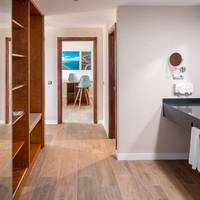 Suite with Sea View