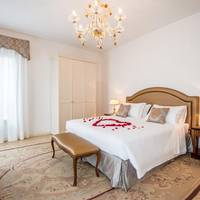 Superior Three-Bedroom Apartment with Terrace - Split Level