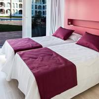 Premium One-Bedroom Apartment with Pool Access