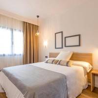 One-Bedroom Apartment (2 Adults + 1 Child)