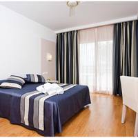 Double or Twin Room (2 Adults + 1 Child)