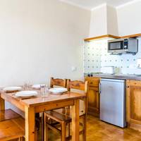 One-Bedroom Apartment (1-3 Adults)