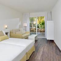 Family Room (2 Adults)
