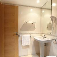 Room #4880828