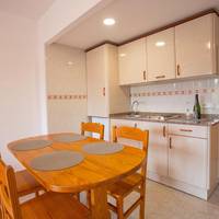 Studio (2 Adults)