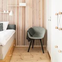 Single Room without Window