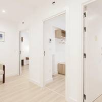 Twin Room with Private Bathroom