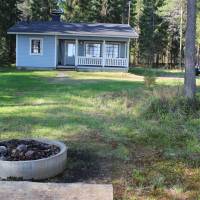 Economy Two-Bedroom Cottage with Sauna and Private Shore