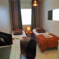 Twin Room with Shared Toilet