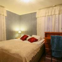 Room #124978704