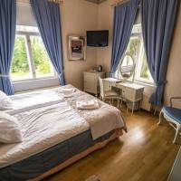 Manor Twin Room with Sauna