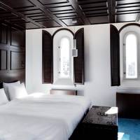 One-Bedroom Plaza Suite
