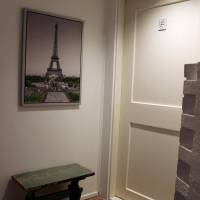 Room at Street Level with Shared Bathroom
