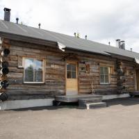 Two-Bedroom Cottage with Sauna