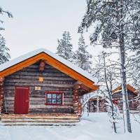Small Chalet (4 Adults)
