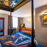 Queen Suite