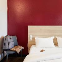 Tandem Room