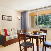 Studio (5 adults) with river view