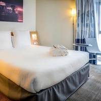 Executive Queen Room