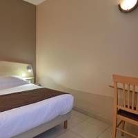 Double Room with Street View