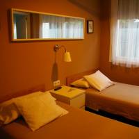 Twin Room with Bathroom
