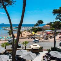 Deluxe Double or Twin Room with Sea View