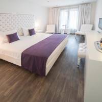 Suite with Garden View