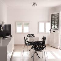 One-Bedroom Apartment with Garden