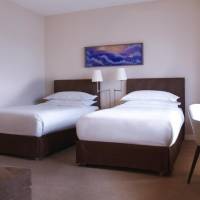 Club Twin Room with Executive Lounge Access