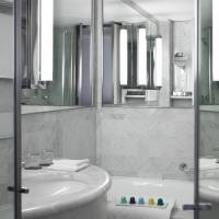 Junior Suite with Executive Lounge Access