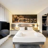 Executive Suite with One Double Bed and One Sofa Bed