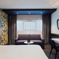Superior Double Room with Sofa