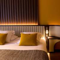 Privilege Room with 1 Queen Bed