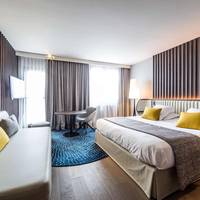 Triple Room with 1 Queen Bed and Sofa Bed - Non-Smoking