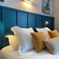 Comfort Queen Room
