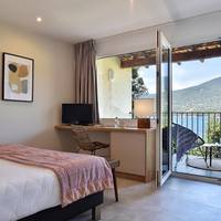 Premium Room with Sea View	