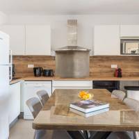 Superior One-Bedroom Apartment